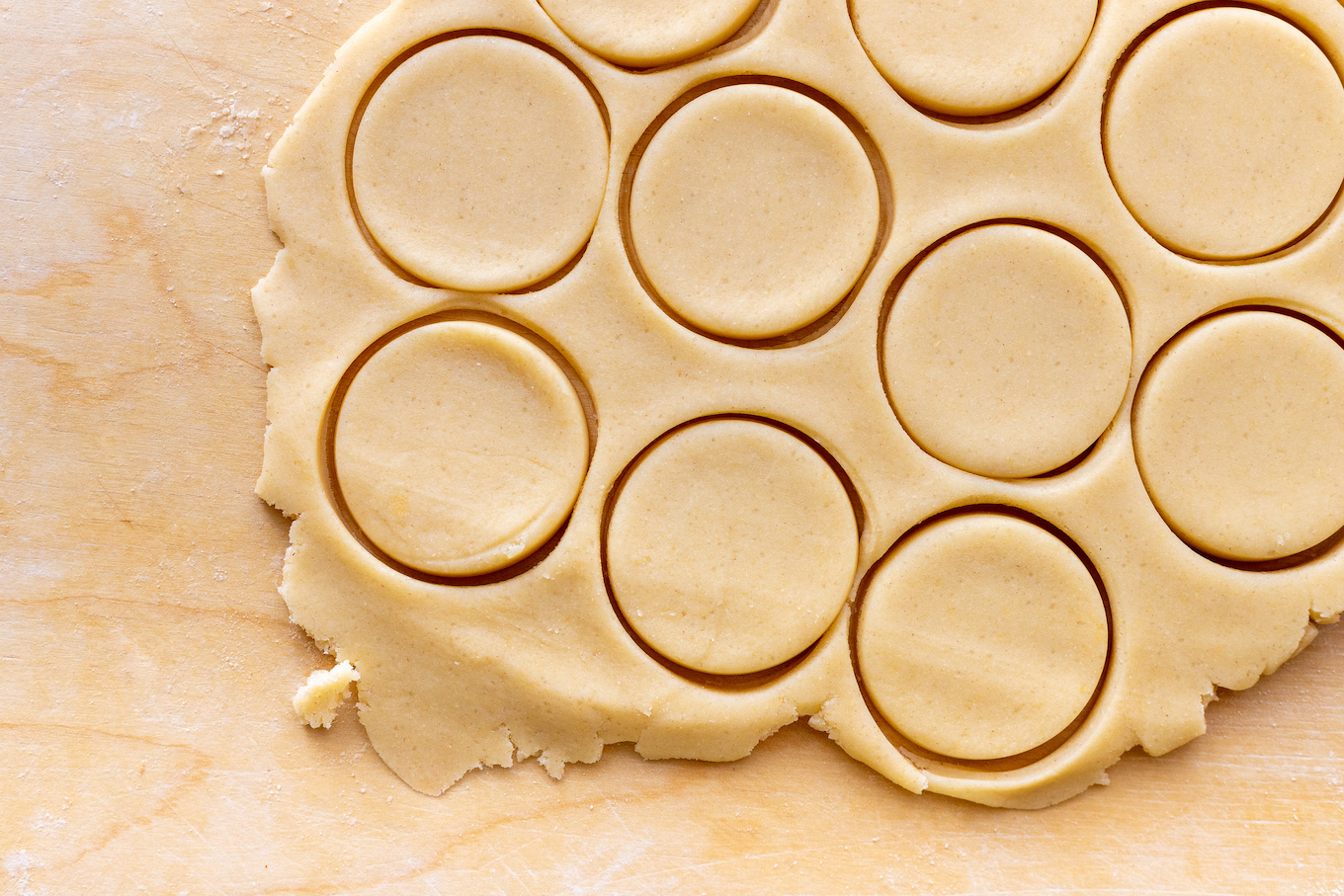 circle cookie dough